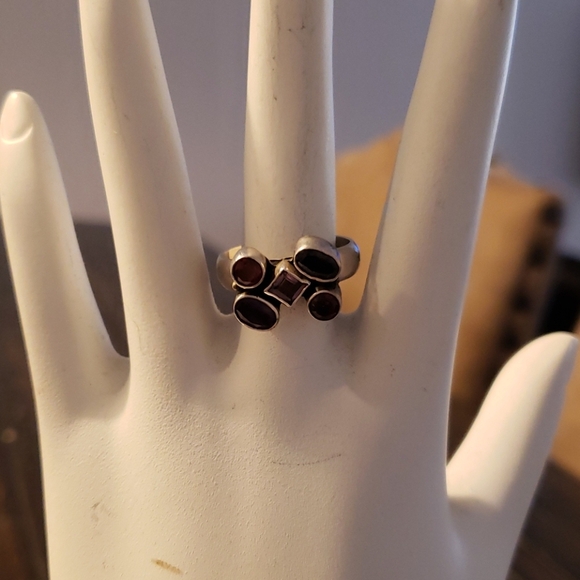 Vintage Sterling Silver Ring with beautiful stones - Picture 3 of 6